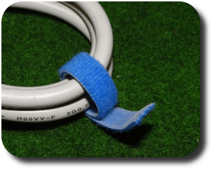 velcro FASTFIX&reg; dla branży przemysłowej i budowlanej. Oferta rzepów dwustronnych - pasków i opasek do kabli, rzepów plastikowych nisko- i wysoko-profilowych, a także rzepów standardowych i w wersji ognioodpornej.